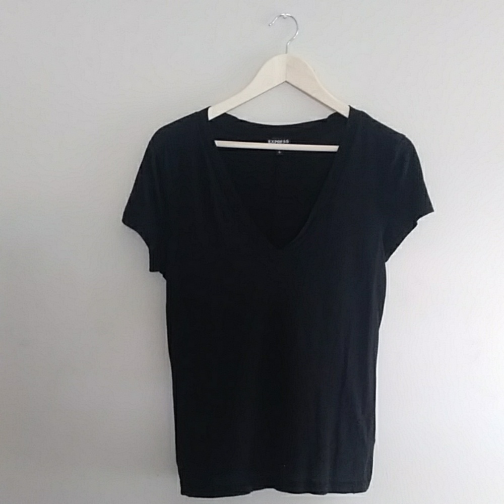 {Express} V Neck Black Tee Small